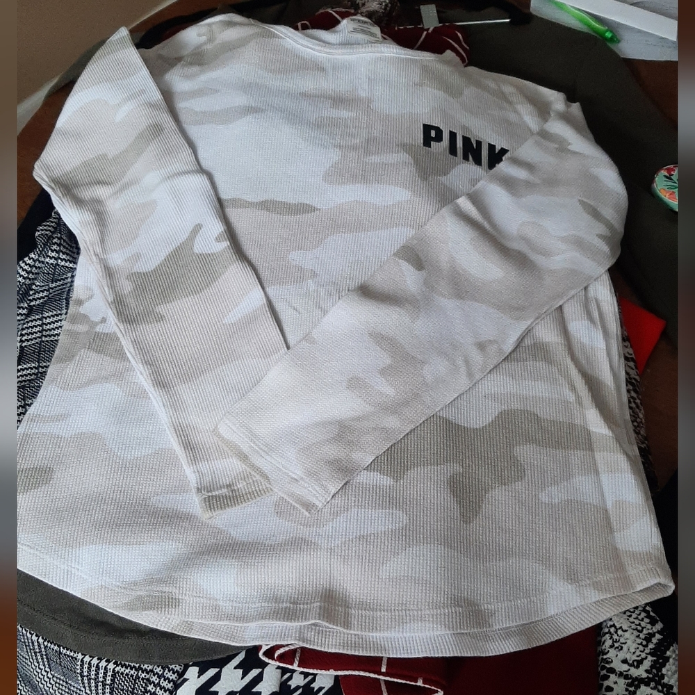 PINK - Light Camo Waffle Knit Long Sleeve Shirt